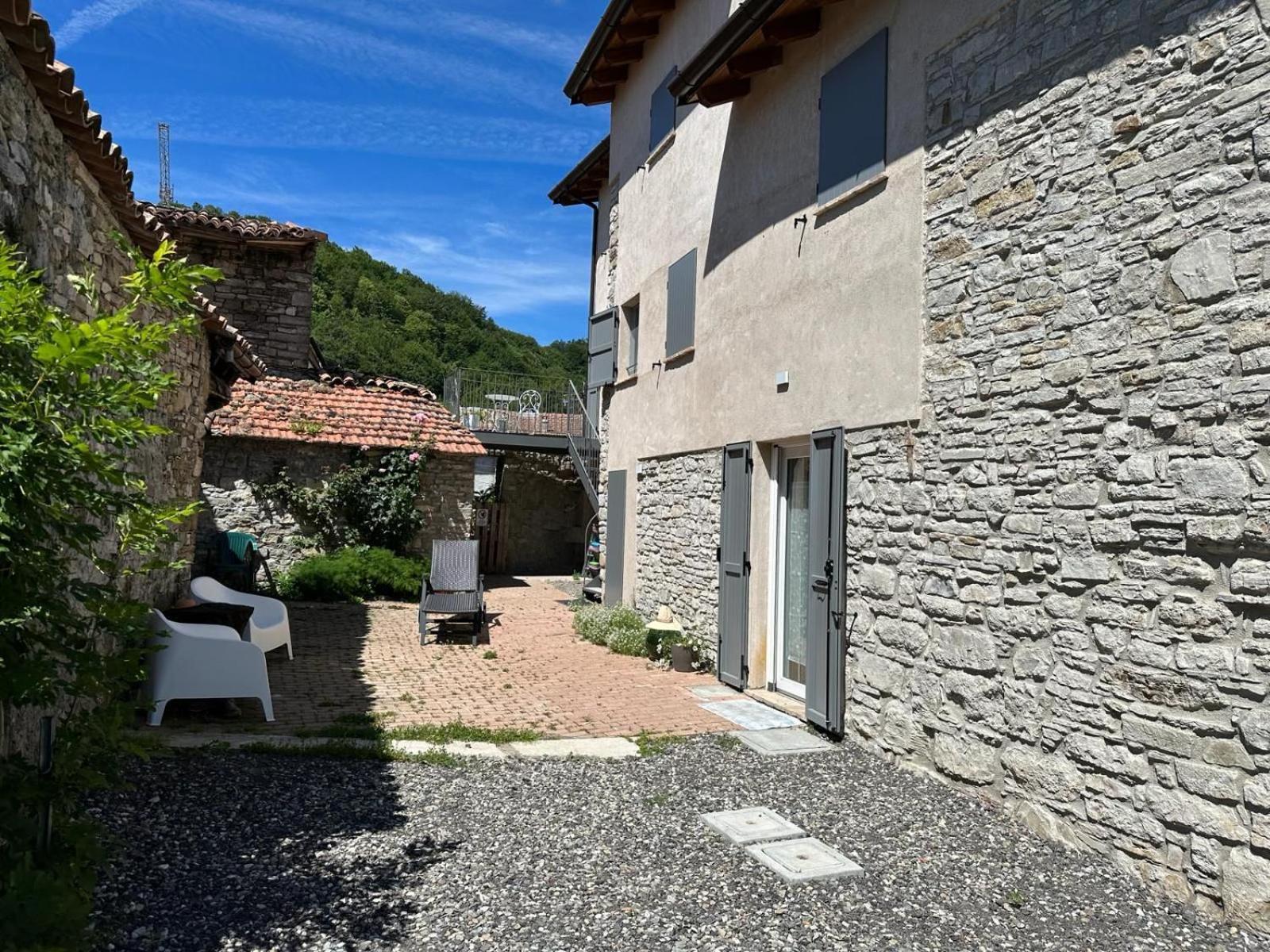 Willa Casa Del Giglio A Cadelmonte Valle  Zewnętrze zdjęcie